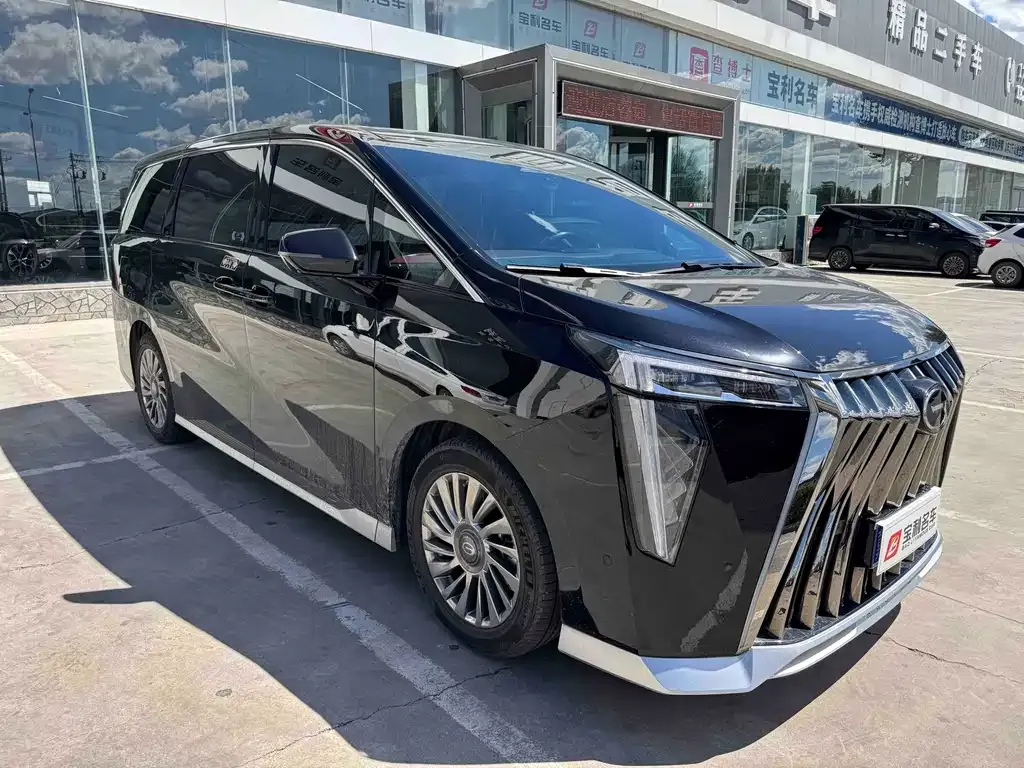 GAC Motor Trumpchi M8 — фото 1