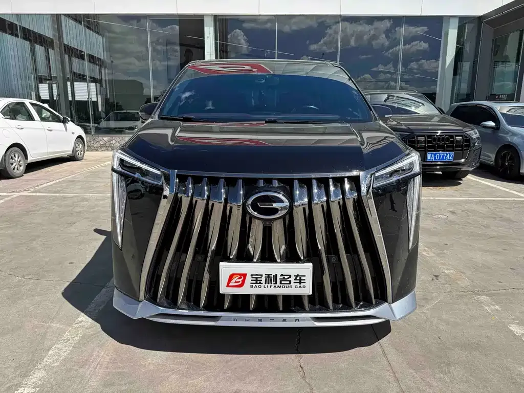 GAC Motor Trumpchi M8 — фото 8