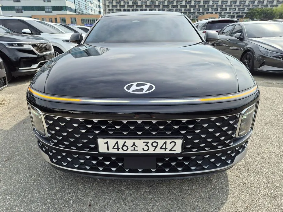 Hyundai Grandeur — фото 1