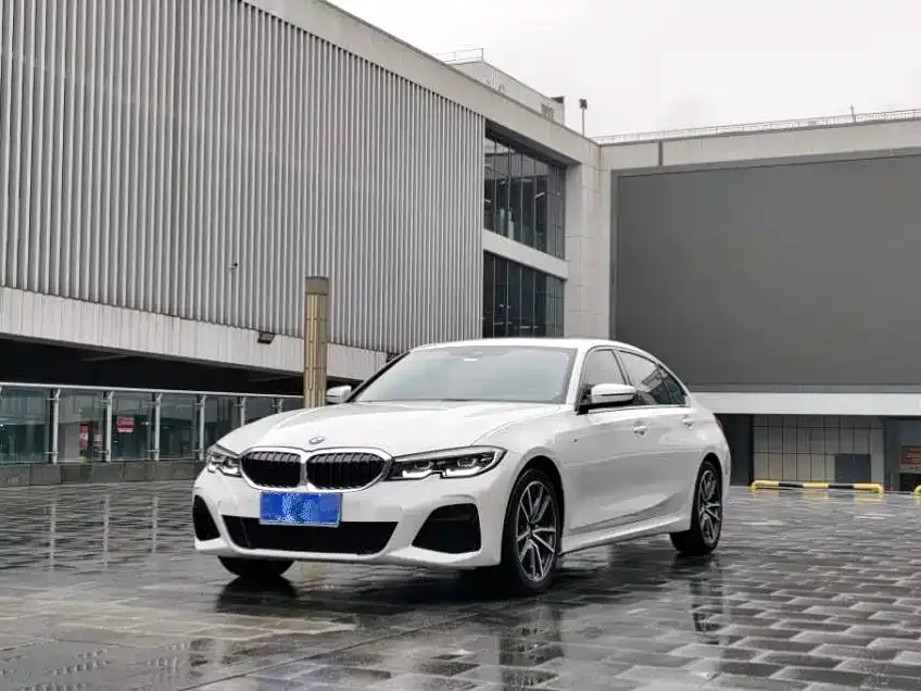 BMW 3 Series — фото 1