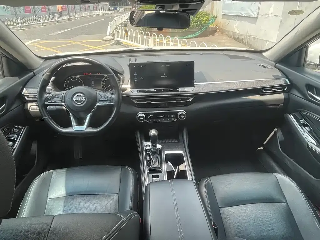 Nissan Teana — фото 2