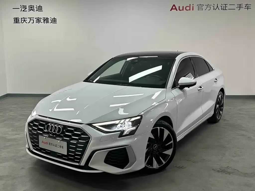 Audi A3 — фото 1