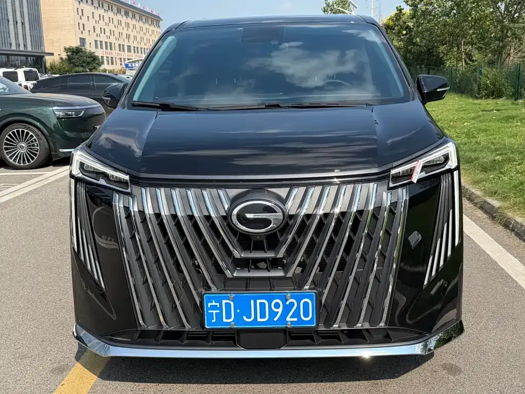 GAC Motor Trumpchi M8 — фото 1