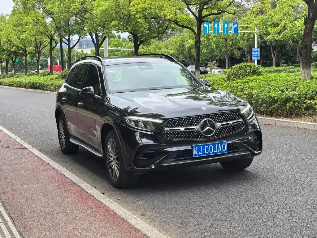 Mercedes-Benz GLC — фото 10