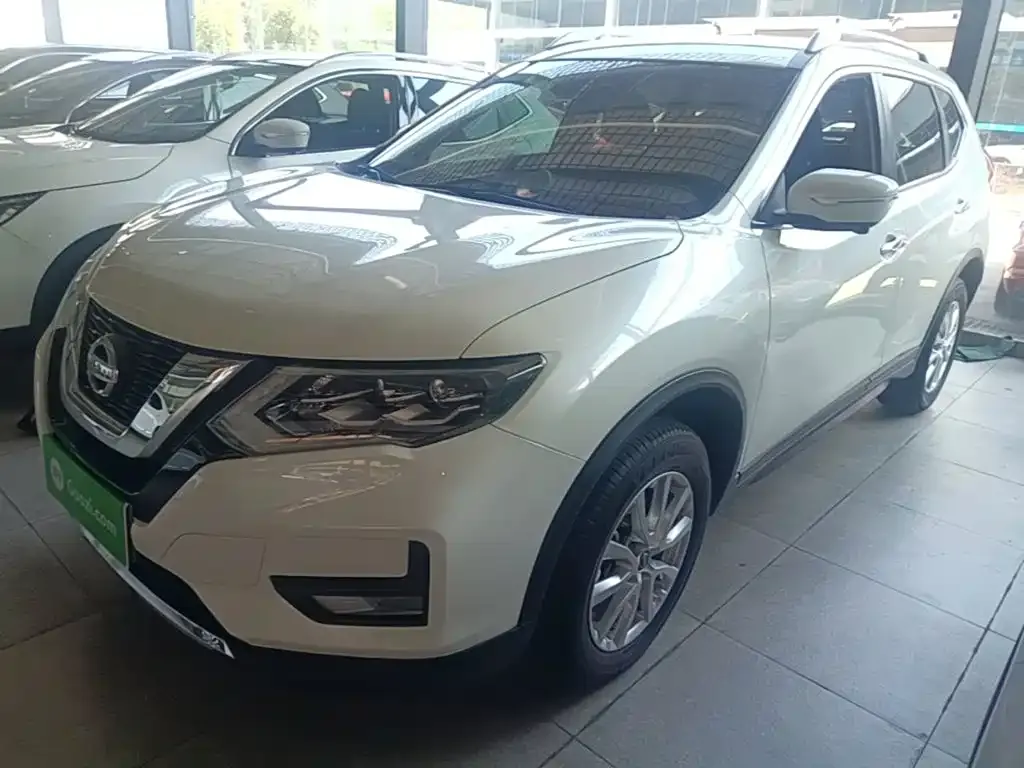 Nissan X-Trail — фото 2