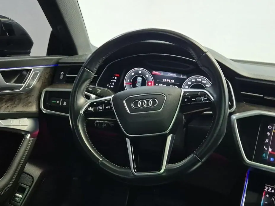 Audi A7 — фото 7