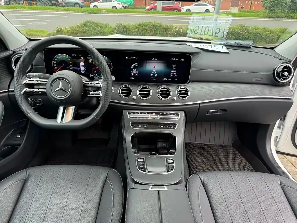 Mercedes-Benz E-Class (Import) — фото 7