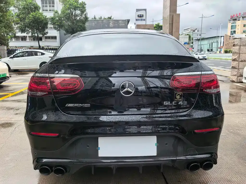 Mercedes-Benz GLC Coupe AMG — фото 5