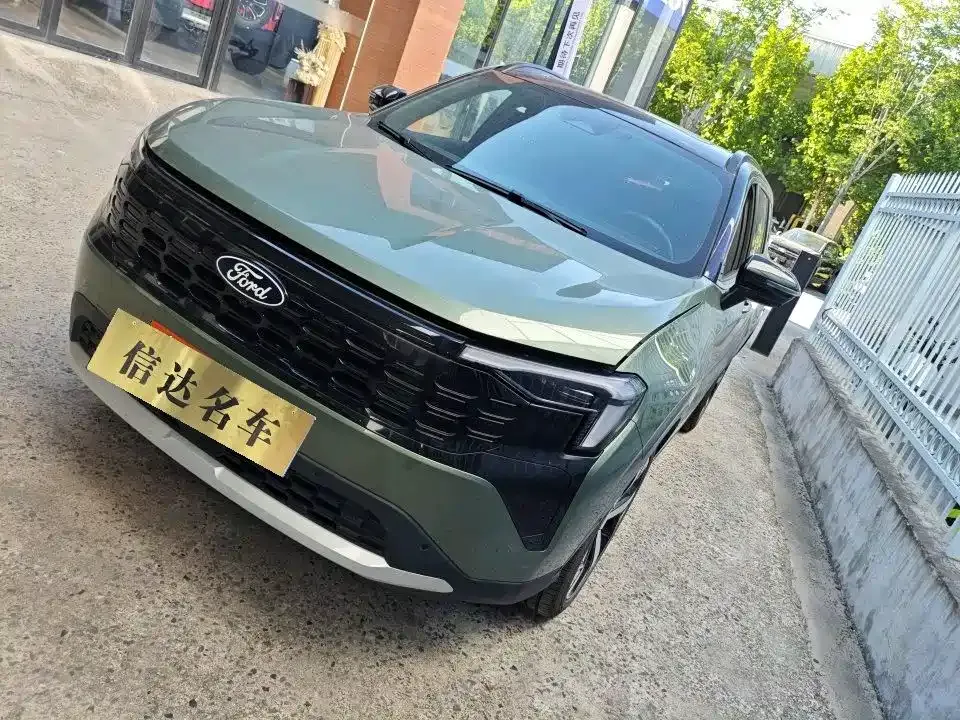 Ford Equator Sport — фото 1
