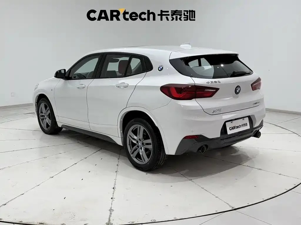 BMW X2 — фото 10
