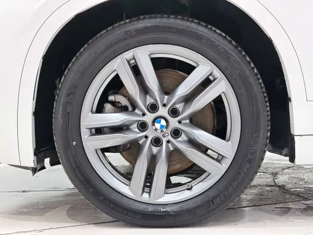 BMW X2 — фото 6