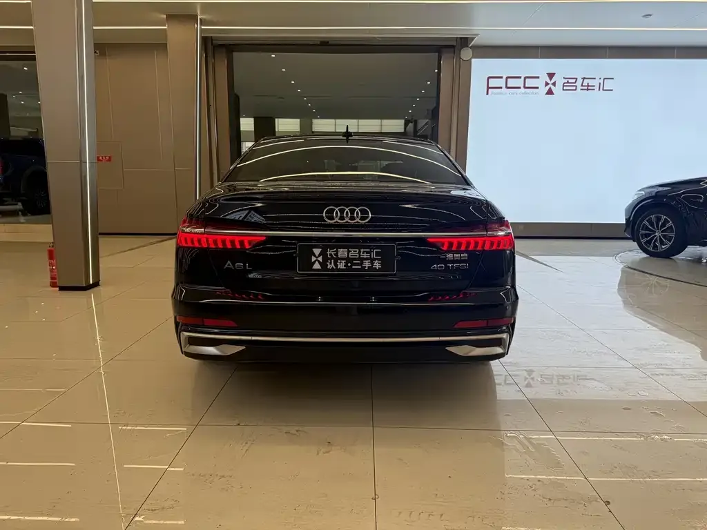 Audi A6L — фото 2
