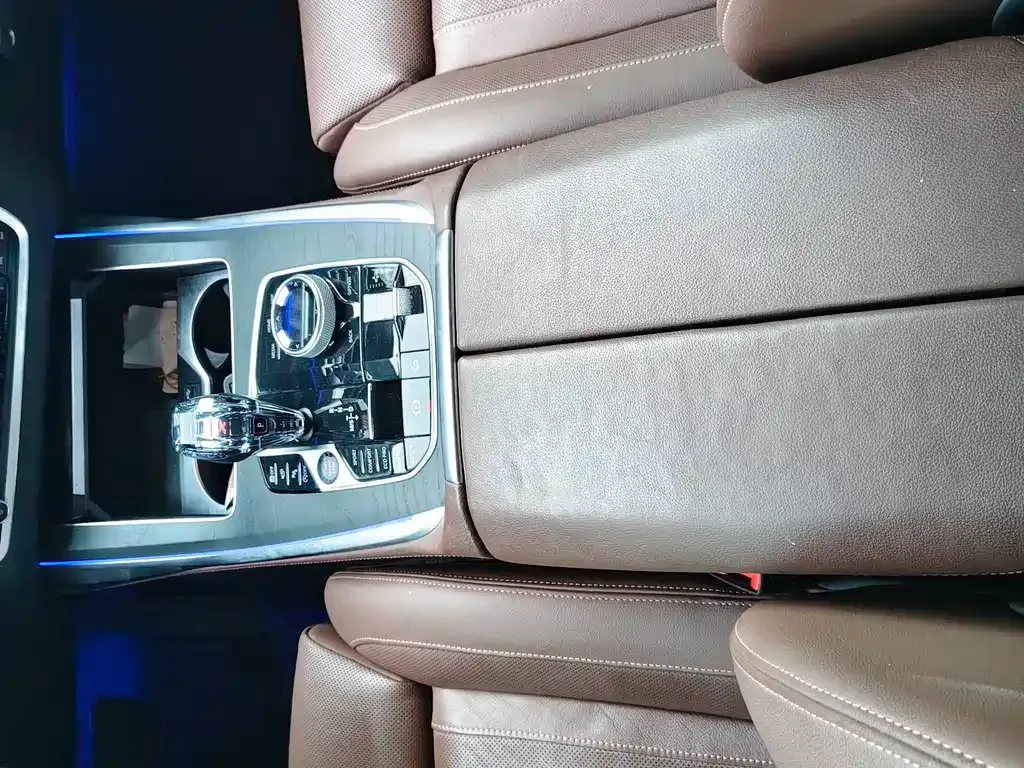 BMW X7 — фото 5