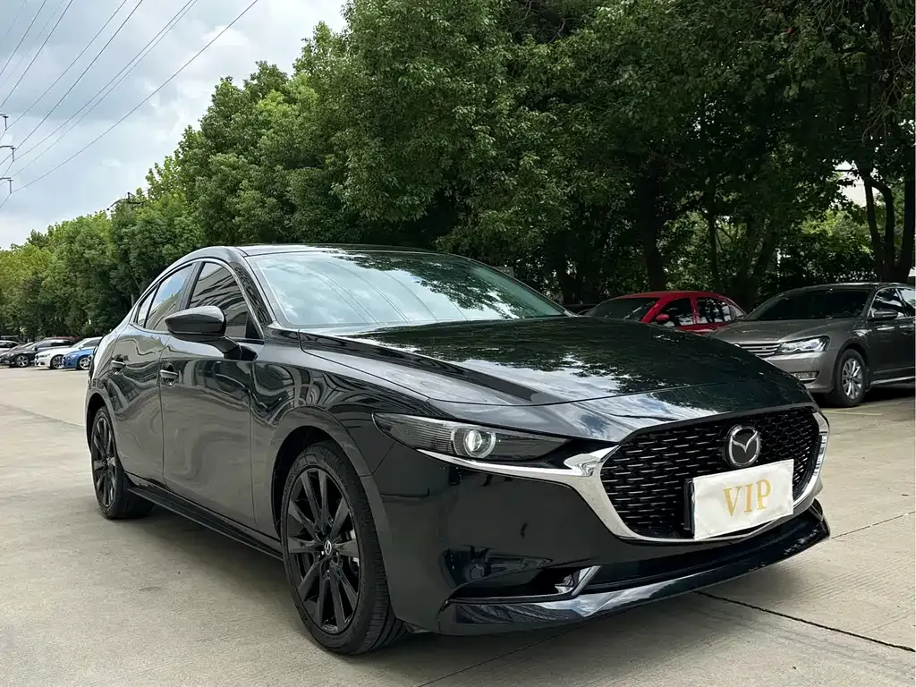 Mazda 3 Axela — фото 10