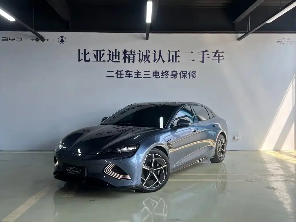 BYD Seal — фото 1