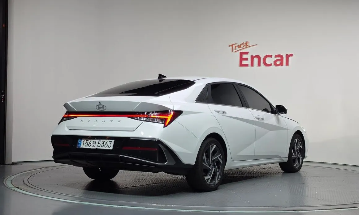 Hyundai AVANTE — фото 6