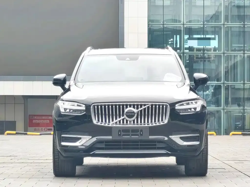 Volvo XC90 — фото 3