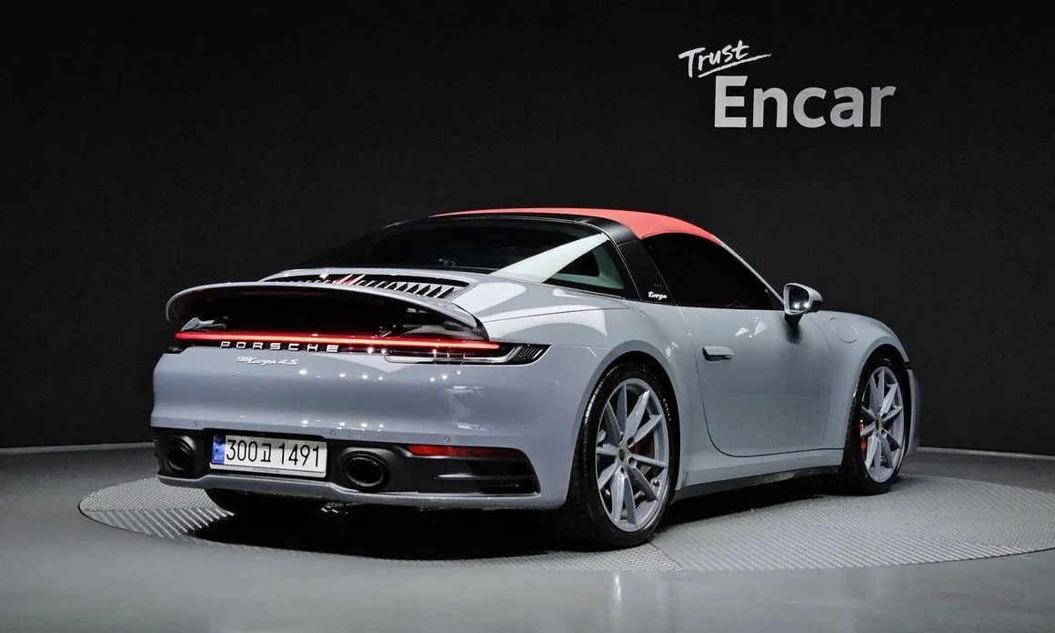 Porsche 911 — фото 5
