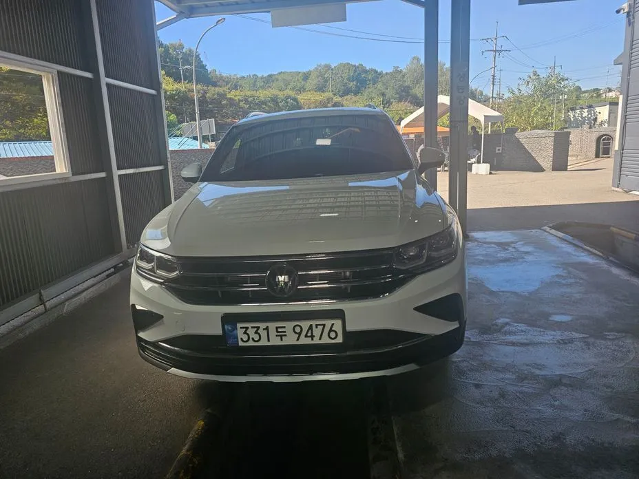 Volkswagen Tiguan 2.0 TDI Prestige 1