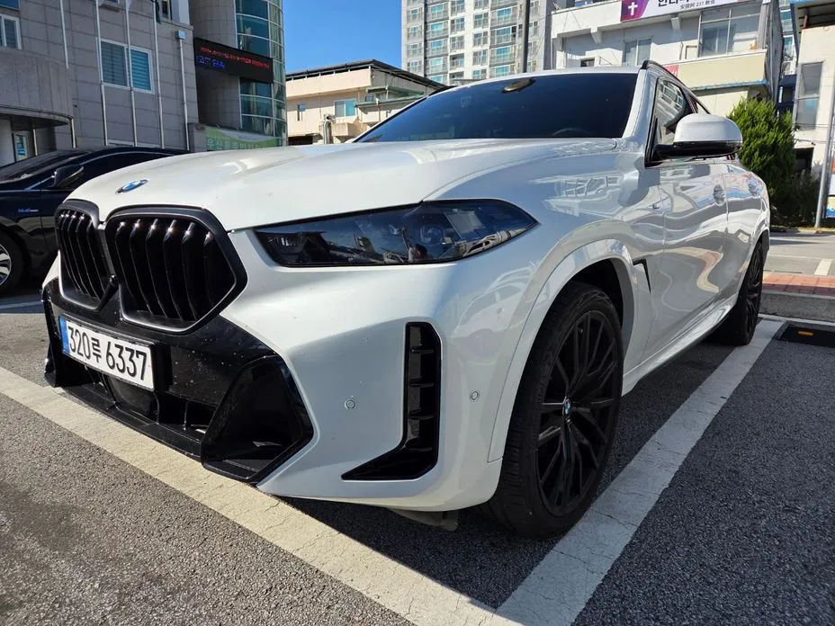 BMW X6 xDrive40d M Sport Online Exclusive 1