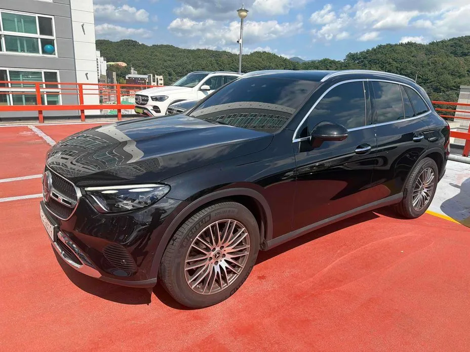 Mercedes-Benz GLC-Class GLC220 d 4MATIC