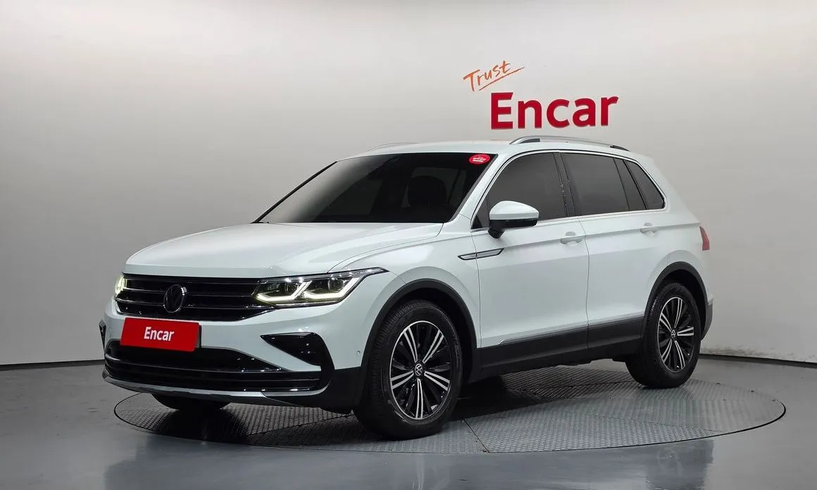Volkswagen Tiguan 2.0 TDI Premium 1