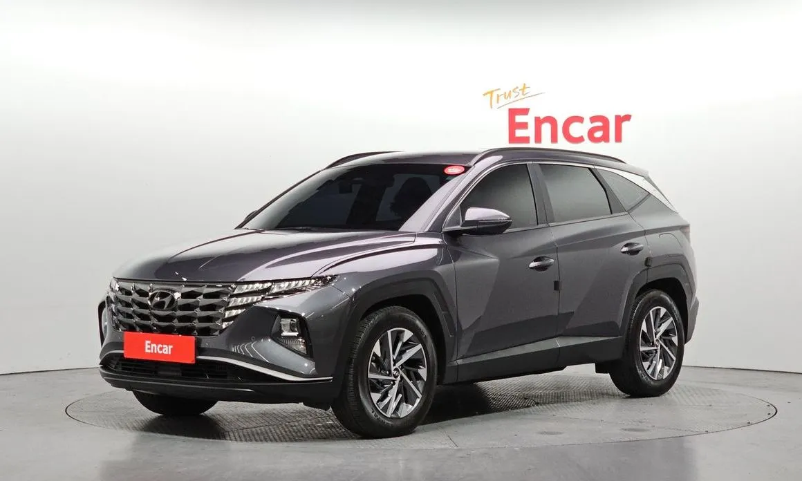 Hyundai Tucson Premium 2WD 1