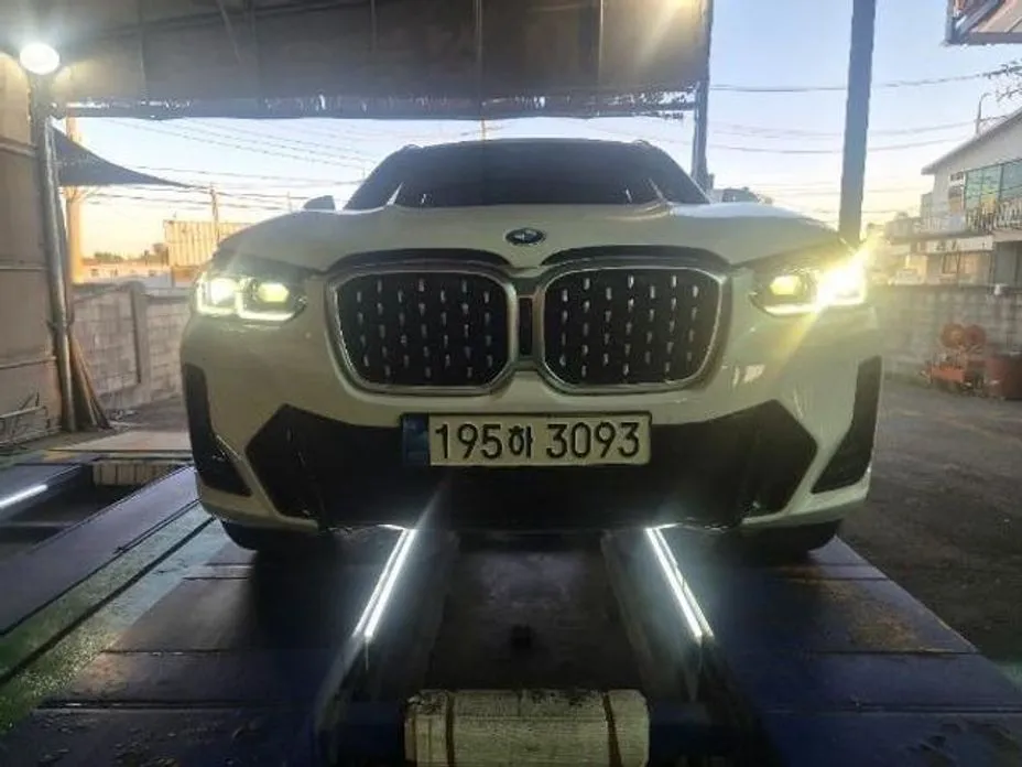 BMW X4 xDrive20i M Sport 1
