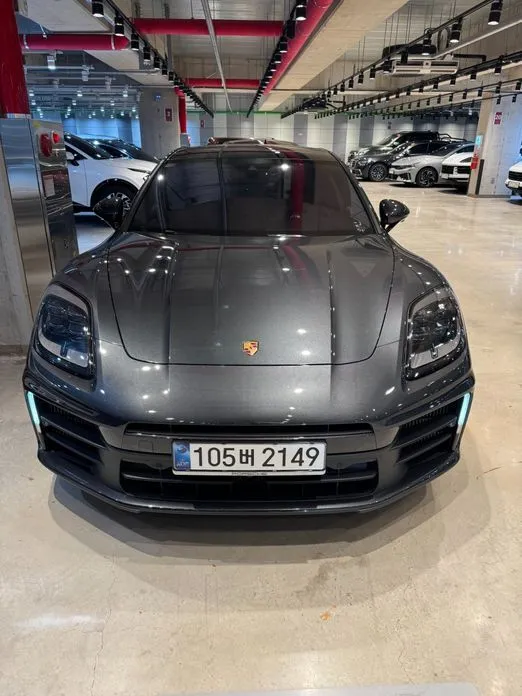 Porsche Panamera 2.9 AWD 1