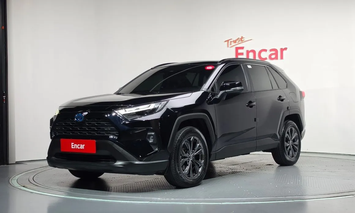 Toyota RAV4 2.5 2WD Hybrid XLE 1