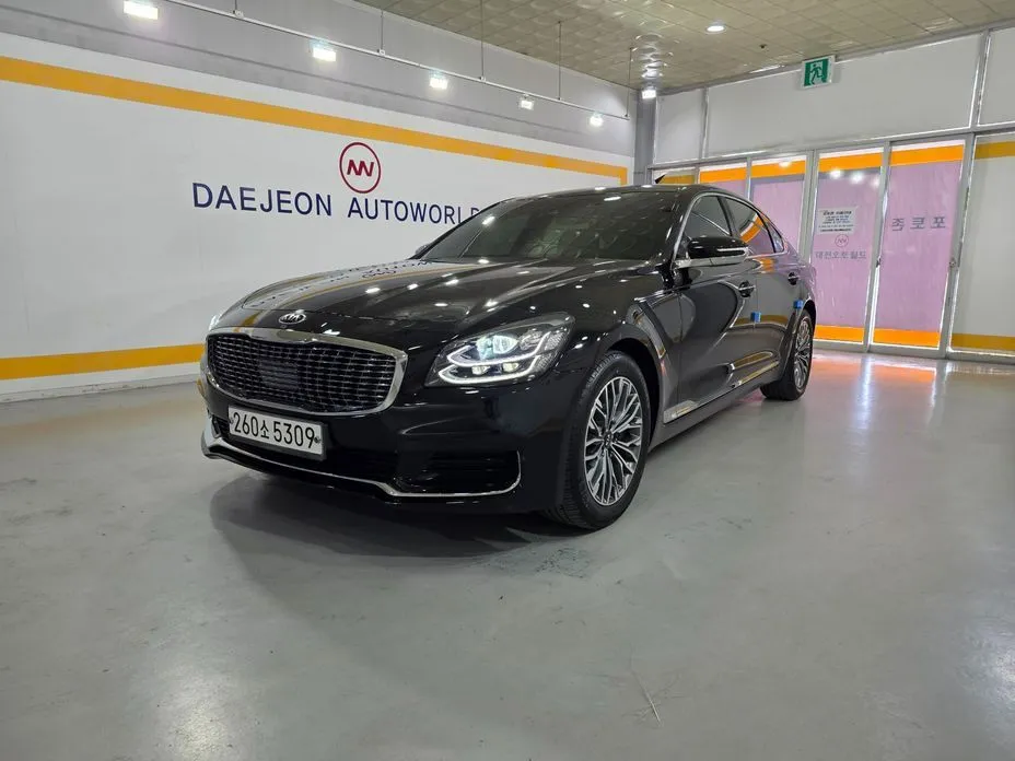 Kia K9 3.8 GDI 1
