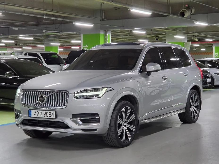 Volvo XC90 T8 Ultimate Bright Hybrid 1
