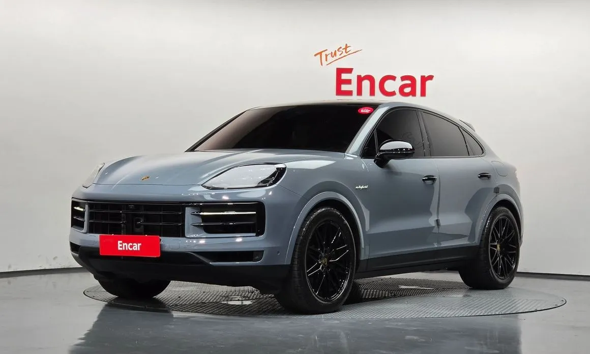 Porsche Cayenne 3.0 E-Hybrid Coupe