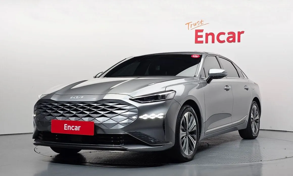 Kia K8 HEV Signature Special