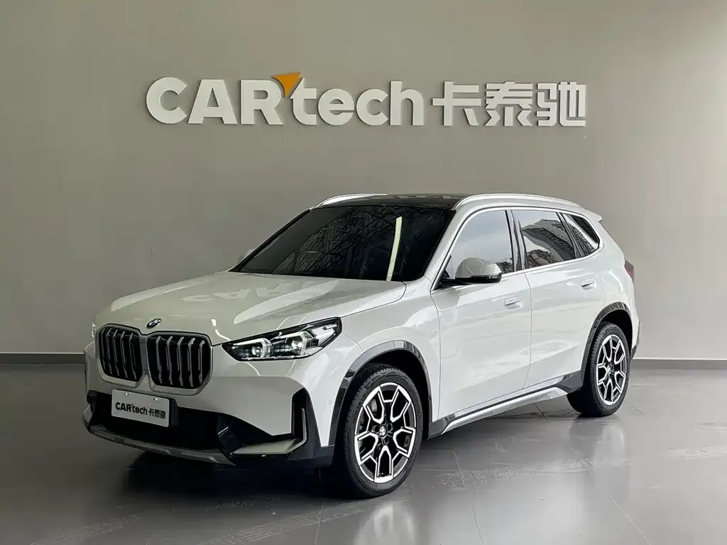 BMW X1 sDrive25Li X Design 1