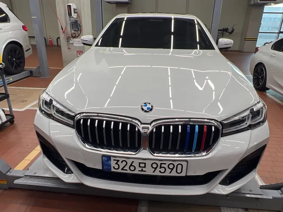 BMW 5-Series 530i M Sport Package