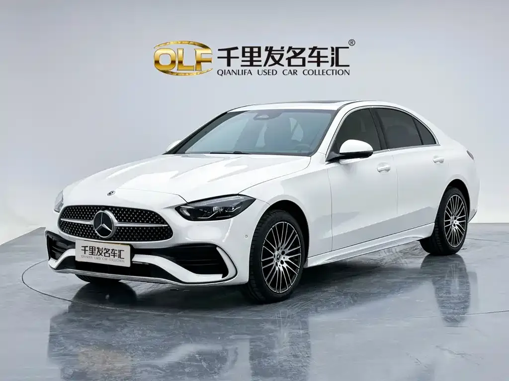 Mercedes-Benz C-Class 200 L Sport 1