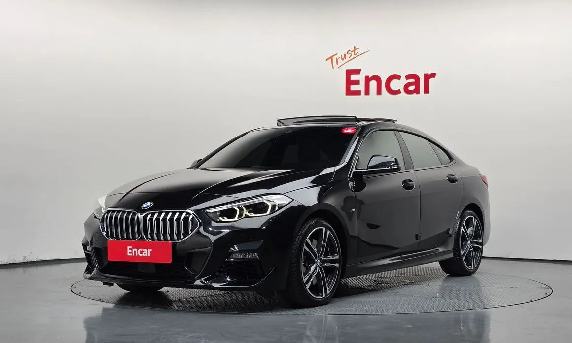 BMW 2-Series 220i M Sports 1