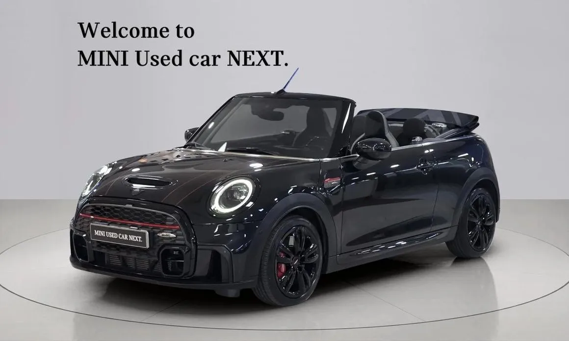 Mini Cooper Convertible JCW 1