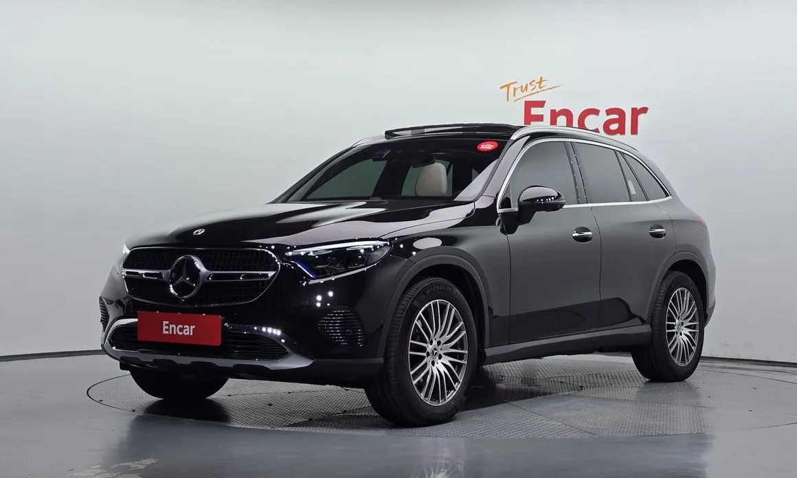 Mercedes-Benz GLC-Class GLC220 d 4MATIC 1