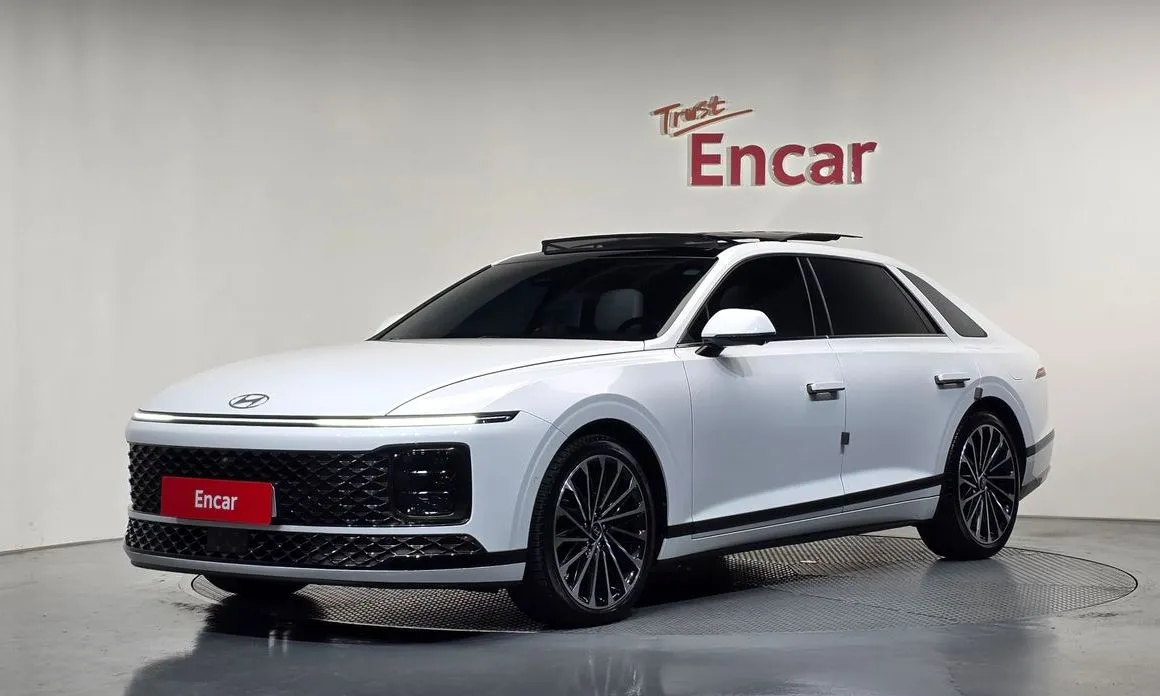 Hyundai Grandeur Calligraphy 1