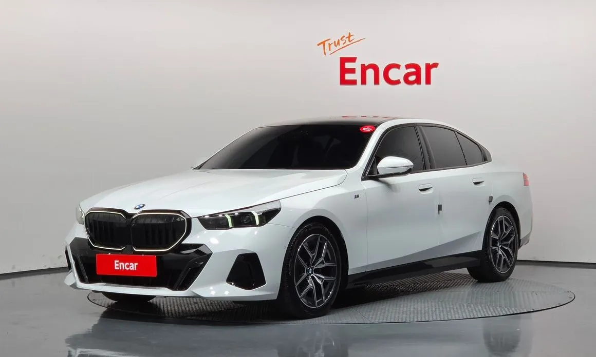 BMW 5-Series 520i Special Edition 1