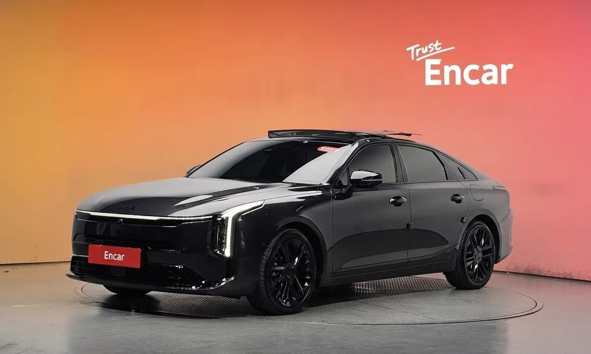 Kia K8 HEV Signature Black 1