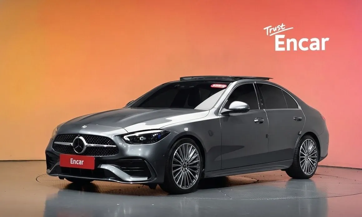 Mercedes-Benz C-Class C300 4MATIC AMG Line 1