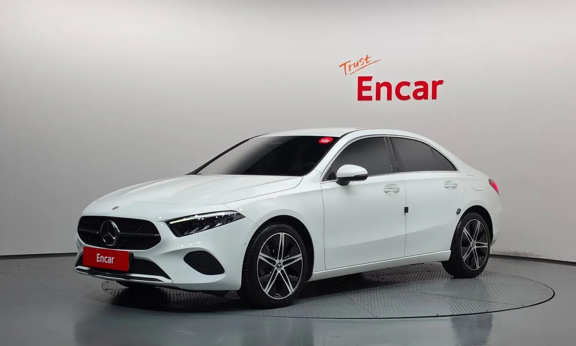 Mercedes-Benz A-Class A220 Sedan 1