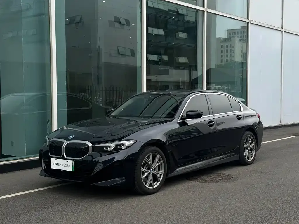 BMW i3 eDrive 35L 1