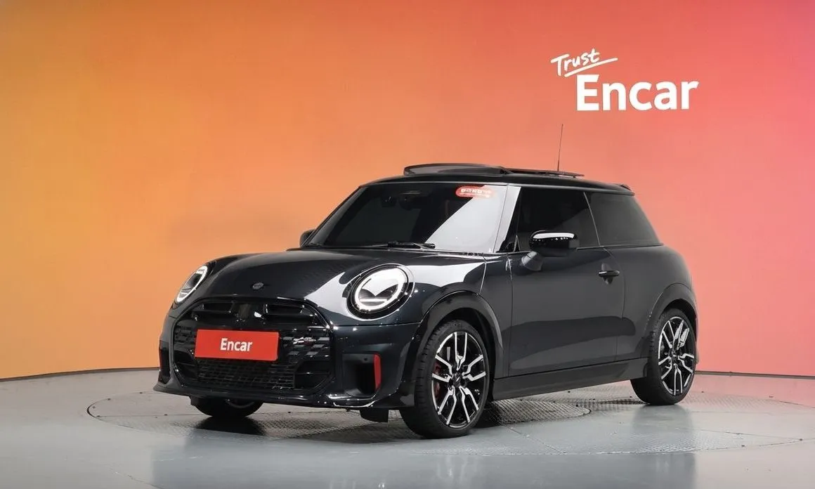 Mini Cooper JCW 1