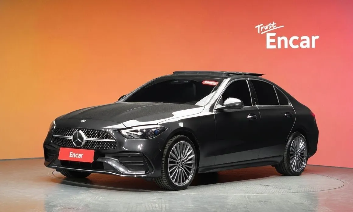 Mercedes-Benz C-Class C300 AMG Line 1