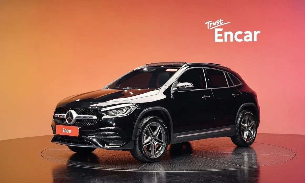 Mercedes-Benz GLA-Class GLA250 4MATIC 1