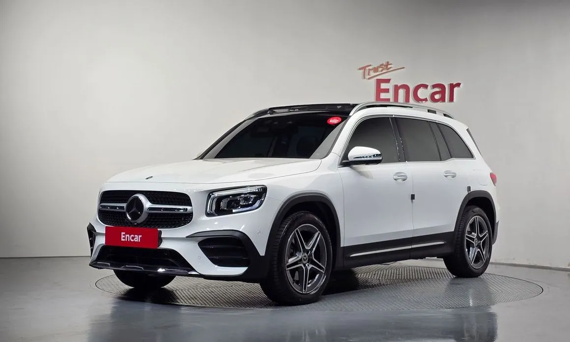 Mercedes-Benz GLB-Class GLB250 4MATIC 1